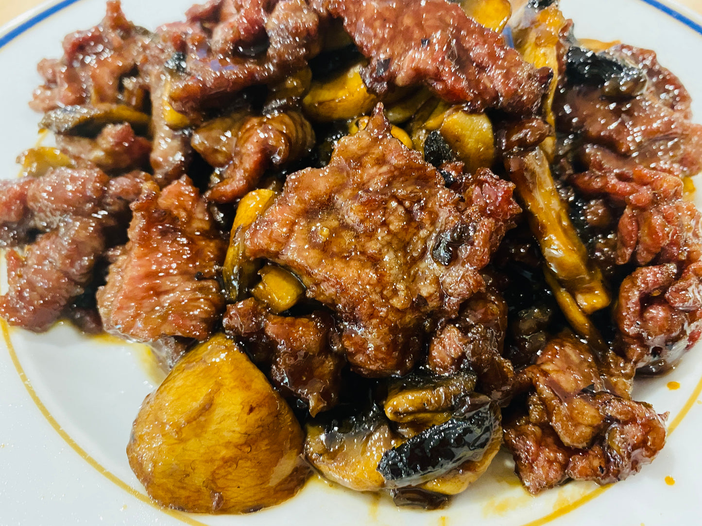 ternera con champino